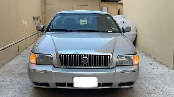 فورد قراند ماركيز 2010 1