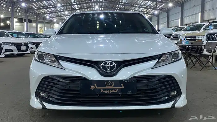 كامري 2019 GLEفل كامل بنزين 8
