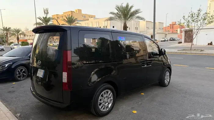 هونداي ستاريا 2023 ديزل 4