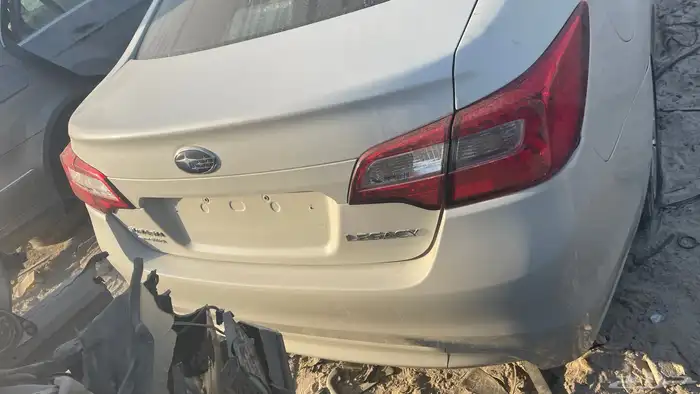 سوبارو ليجاسي 2015 قطع غيار فقط 5