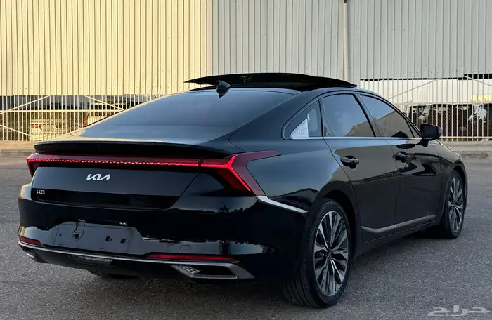 كيا K8 2022 أعلى فئة بطاقة جمركية 4