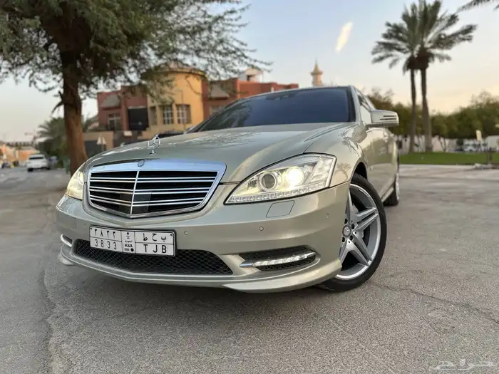 مرسيدس بانوراما مخزن بحالة الوكالة ممشى 77 الف s600 0