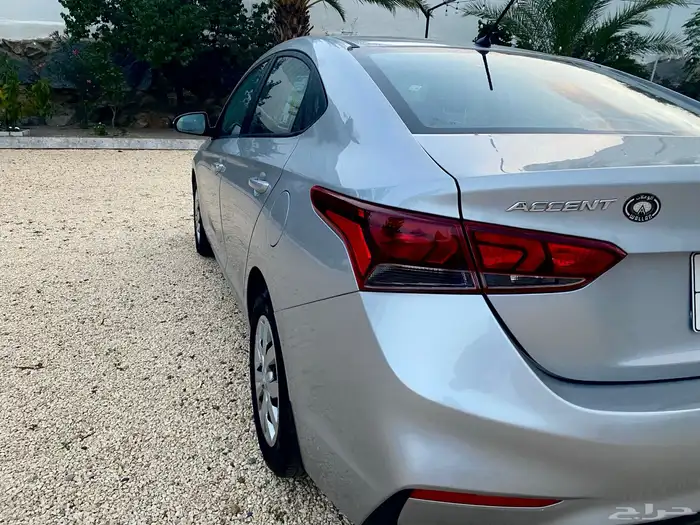 اكسنت مديل2020 شبه الجديد العداد66 12