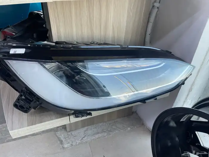 قطع غيار تسلا بجميع فئاتها 8