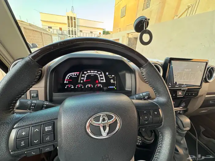 جيب ربع2024 1