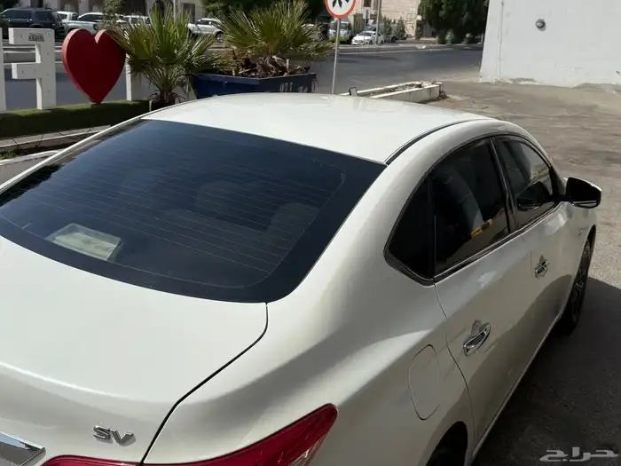 نيسان سنترا إس في 2016 3