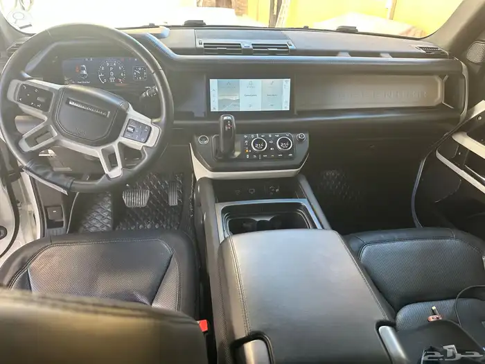 ديفندر 2021 اكس 110 P400 X داينمك V6 8