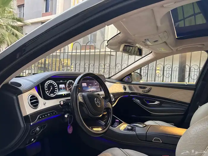 Mercedes مايباخ 2017 16