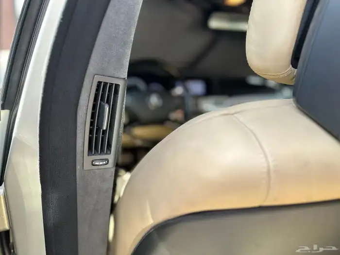 مرسيدس بانوراما مخزن بحالة الوكالة ممشى 77 الف s600 50