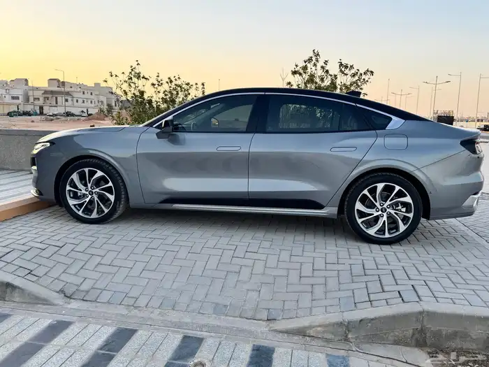 فورد تورس تيتانيوم نظيف منوة للمستخدم 0