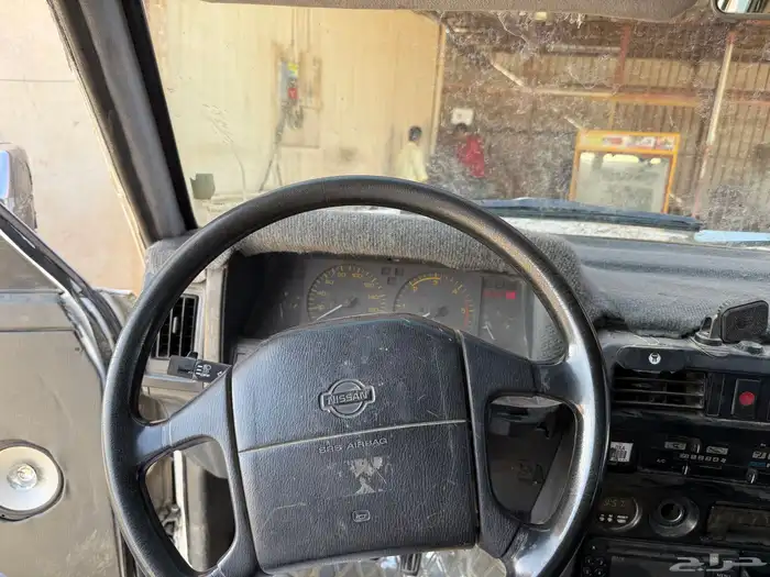 للبيع باترول لكزز 400 مرشوش كامل ولايخلو من المعجون 5