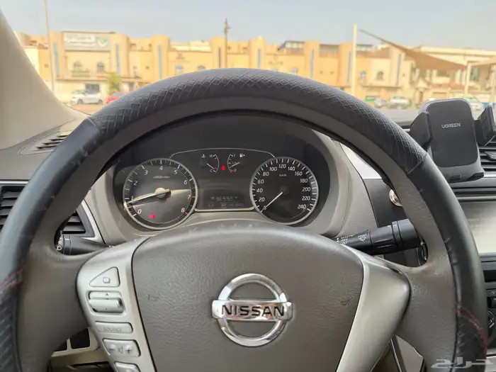 نيسان سنترا إس في 2016 12