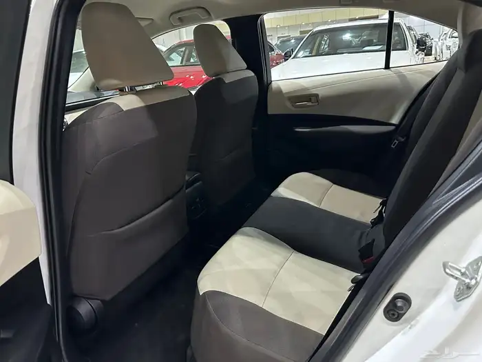 تويوتا كورولا موديل 2022 استاندر نظيف 10