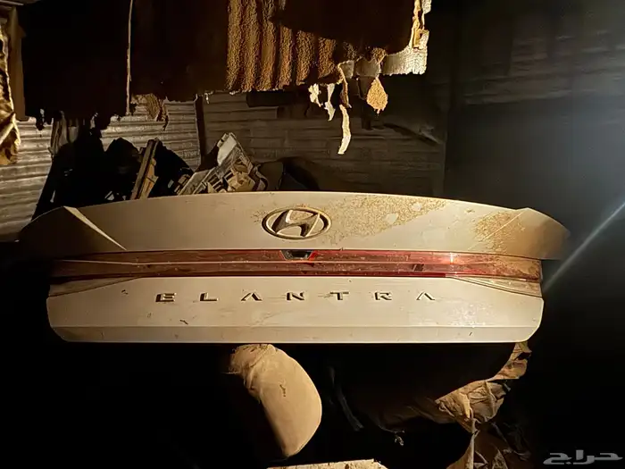 باب شنطة النترا مديل2022 2