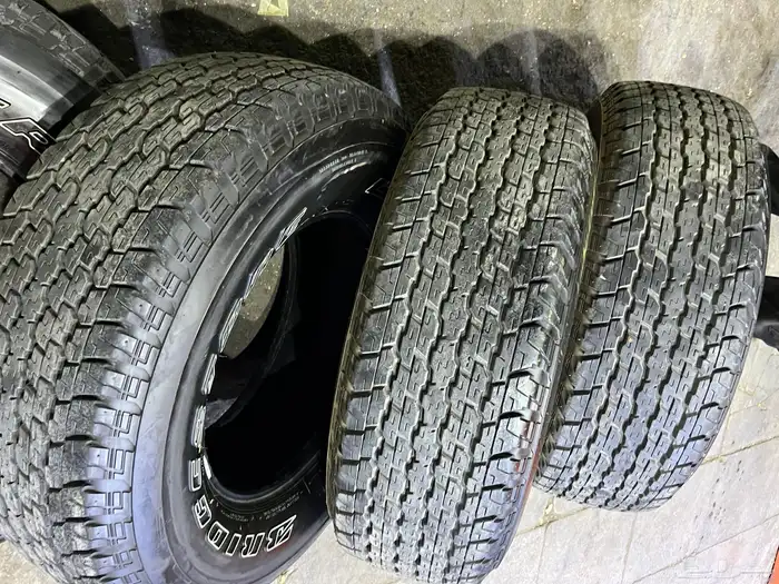 كفرات برجستون  مقاس 275.70.16 تاريخ 2022 24