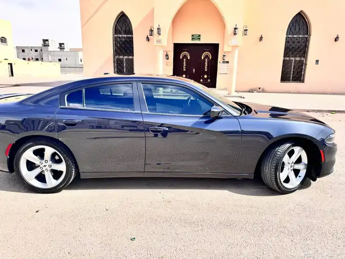 دودج تشارجر 30