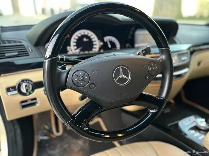 مرسيدس بانوراما مخزن بحالة الوكالة ممشى 77 الف s600 21