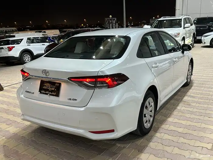 تويوتا كورولا موديل 2022 استاندر نظيف 16