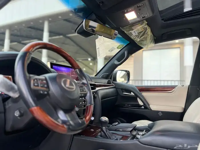 لكزس - LX 570 - 2016 - سعودي - فل 8