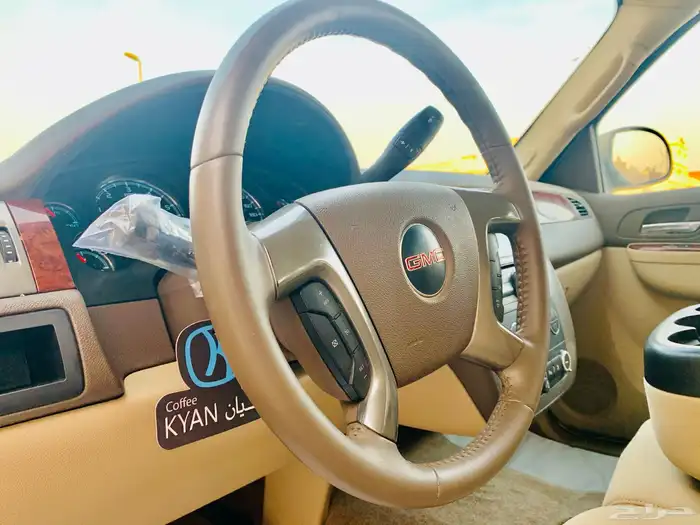 يوكن XL ذهبي 2012 مخزن (تم البيع) 5