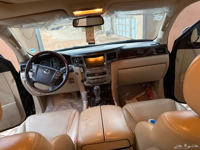 جيب لكزس LX570 بريمي 24