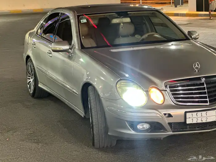 مرسيدس E200  سلندر 4 9