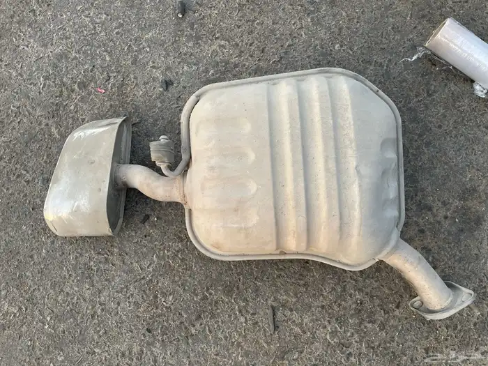 دبة شكمان سوناتا (يسار ) 2016-2019 2
