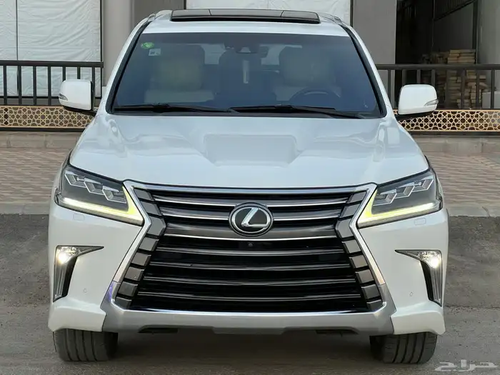 لكزس - LX 570 - 2016 - سعودي - فل 6
