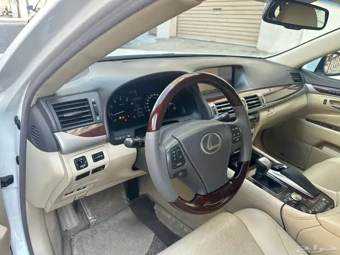 لكزس 2013 فل كامل L 460 طويلة نظيفة جدااا 10