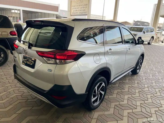 تويوتا راش 2023 سعودي ماشي 47 الف قمة فالنظافة 5