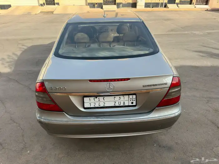 مرسيدس E200  سلندر 4 2