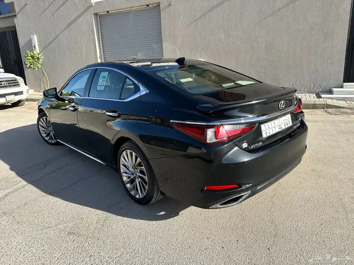 لكزس اي اس 350 cc بانوراما 8