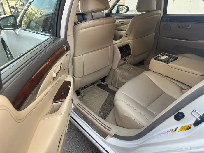 لكزس 2013 فل كامل L 460 طويلة نظيفة جدااا 12