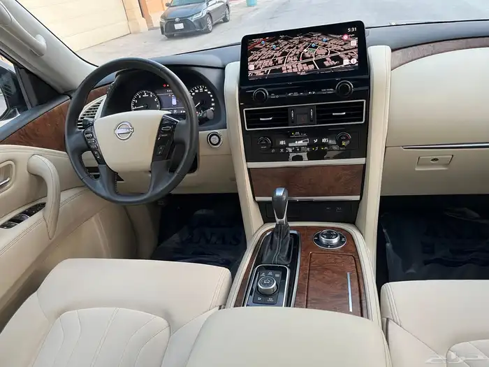للبيع نيسان باترول SE2 2023 V6 44