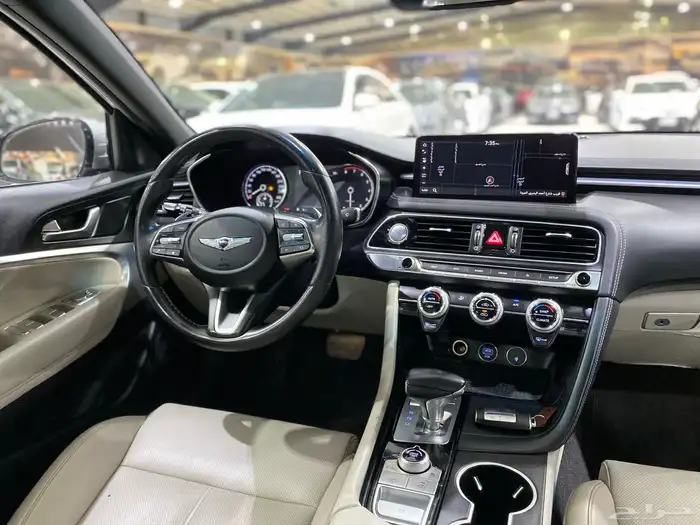 جنسس G70 نص فل 2023 الوعلان 16