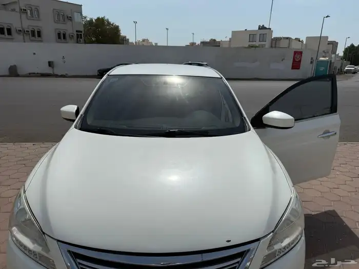 نيسان سنترا إس في 2016 13
