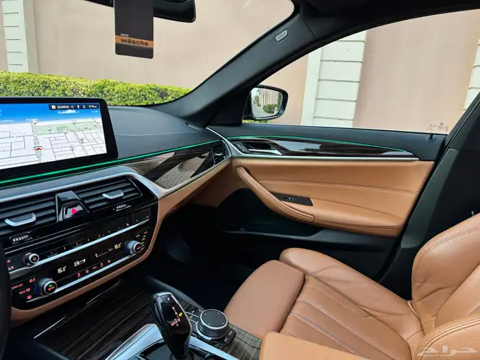 BMW 520i موديل2023 26