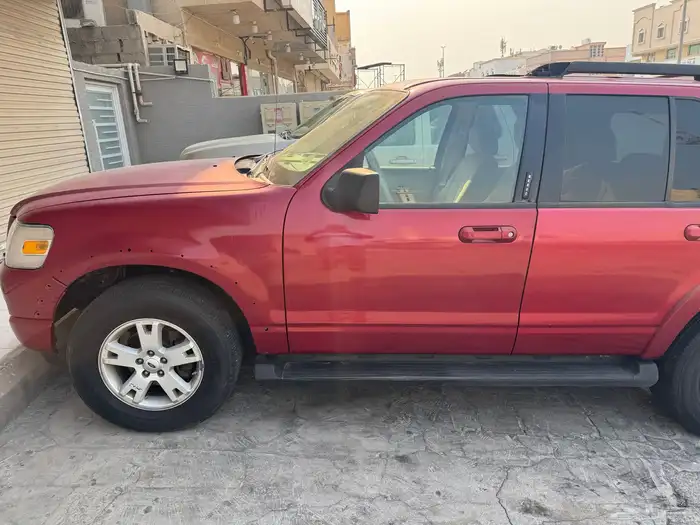 سياره فورد اكسبلور موديل 2007 اللون احمر 16