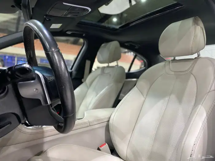 جنسس G70 نص فل 2023 الوعلان 19
