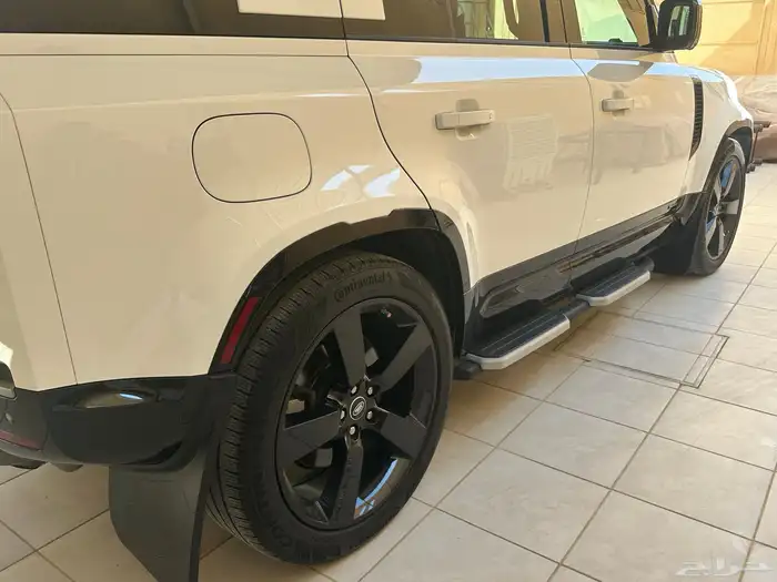 ديفندر 2021 اكس 110 P400 X داينمك V6 3