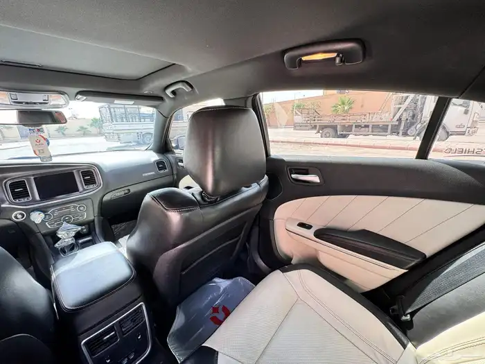 دودج تشارجر 32