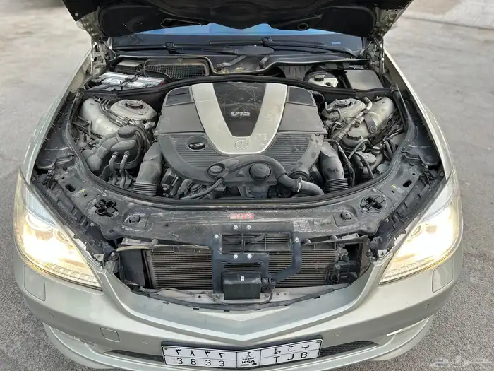 مرسيدس بانوراما مخزن بحالة الوكالة ممشى 77 الف s600 46