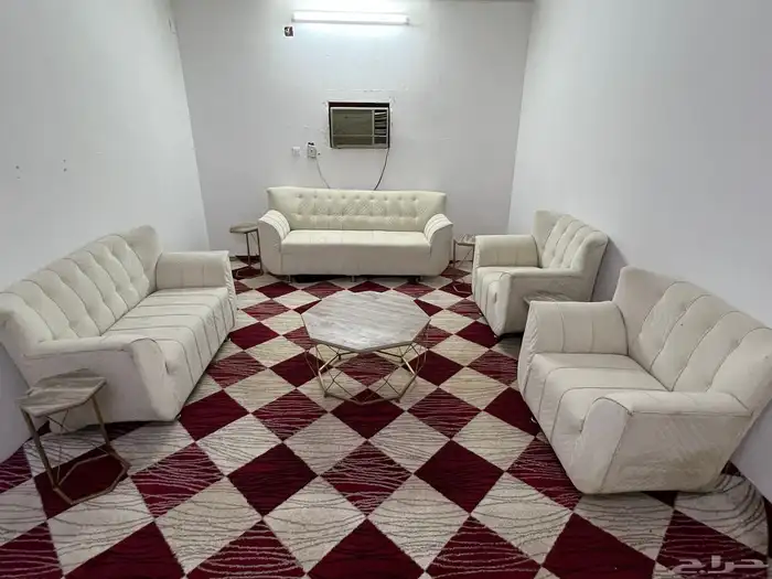 كنب للبيع ع السوم 1