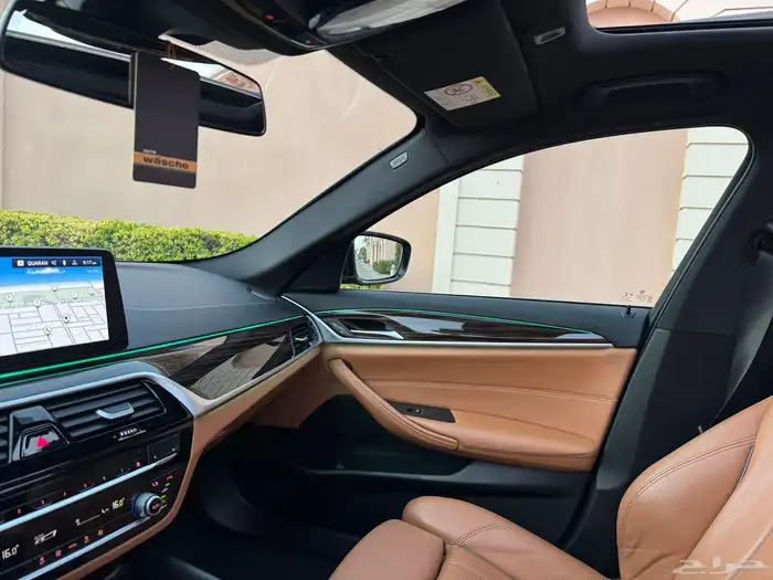 BMW 520i موديل2023 25