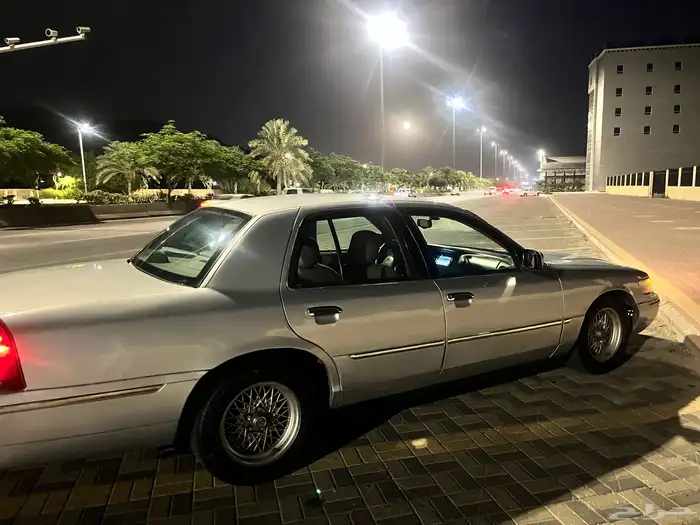 فورد قراند ماركيز 1999 1