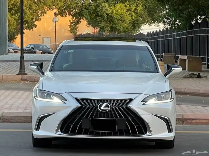 لكزس-ES300h-2023(ممشي35الف) 0