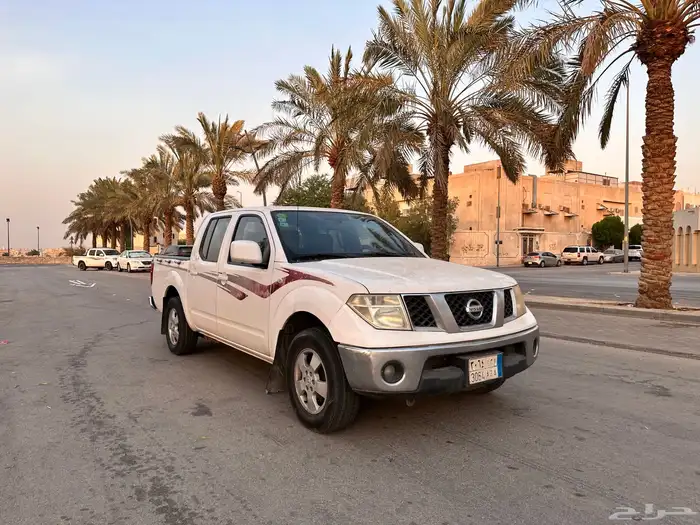 نيسان نافارا 2012 1