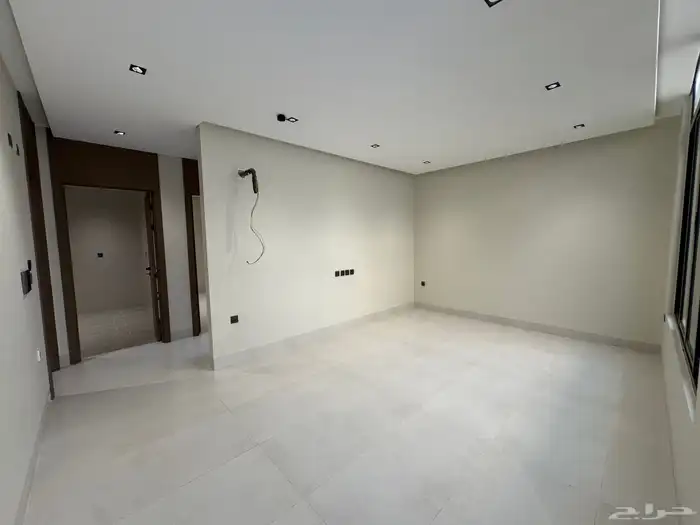 ملحق 3 غرف VIP تمليك في بطحاء قريش قريب من كدي بسعر مميز 8