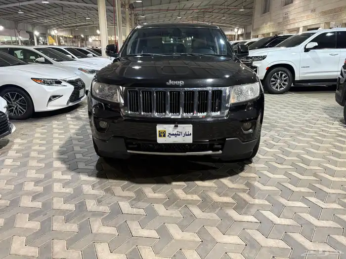 جيب شروكي 2013 1