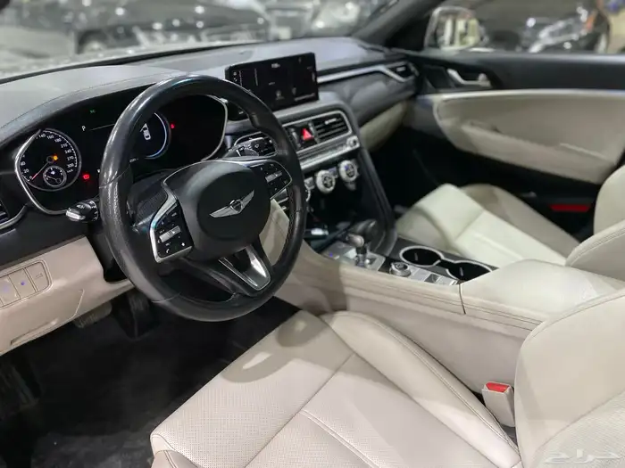 جنسس G70 نص فل 2023 الوعلان 10